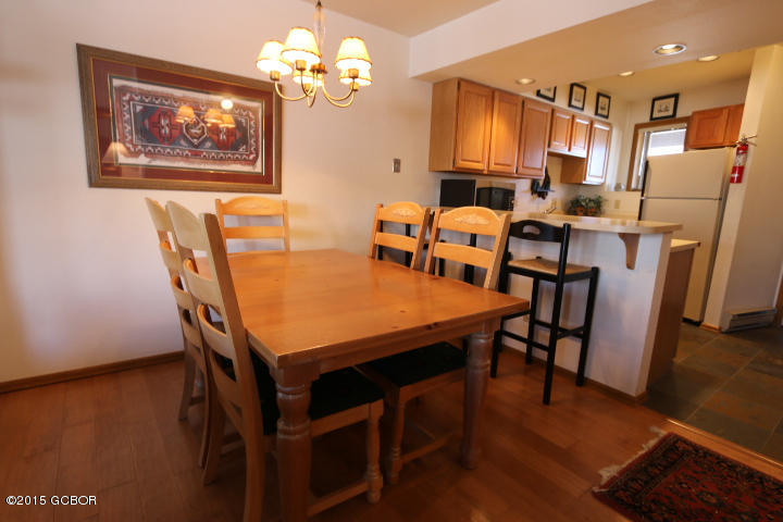 21 Kings Crossing Road, Unit 307 Winter Park, CO 80482 - Photo 9 of 19 Dining Room