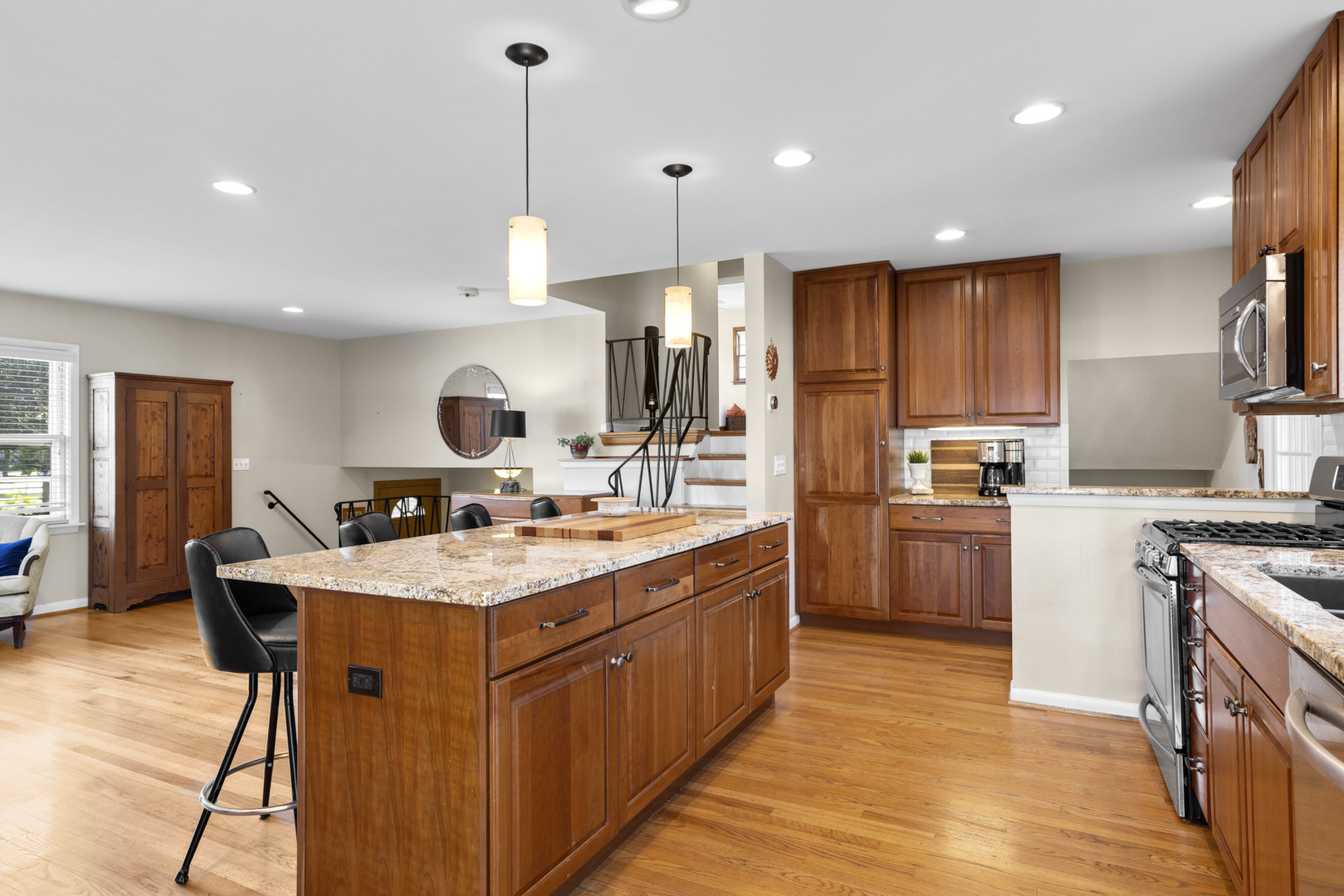 270 East Harrison Road Lombard, IL 60148 - Photo 9 of 30 Gallery Image 9