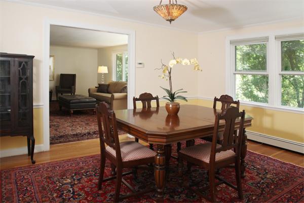 17 Baskin Road Lexington, MA 02421 - Photo 4 of 11