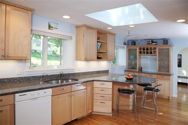 17 Baskin Road Lexington, MA 02421 - Photo 6 of 11
