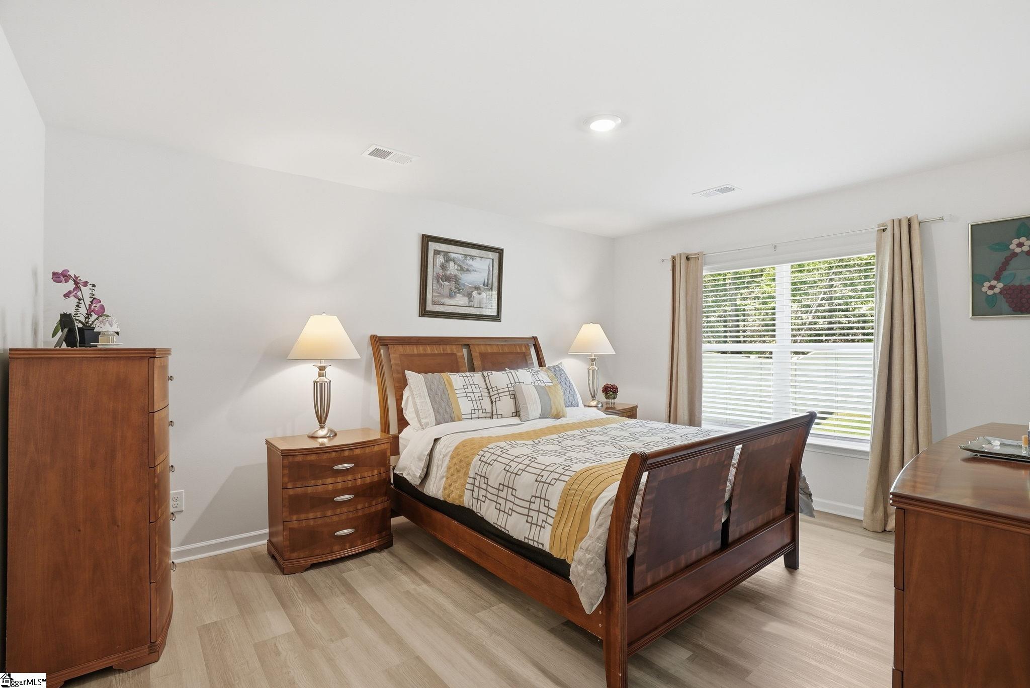 302 Roocroft Court, Unit 302 Fountain Inn, SC 29644 - Photo 22 of 36