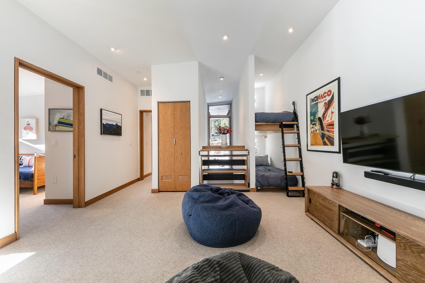 15024 Peak View Place, Unit 5 Truckee, CA 96161 - Photo 13 of 28