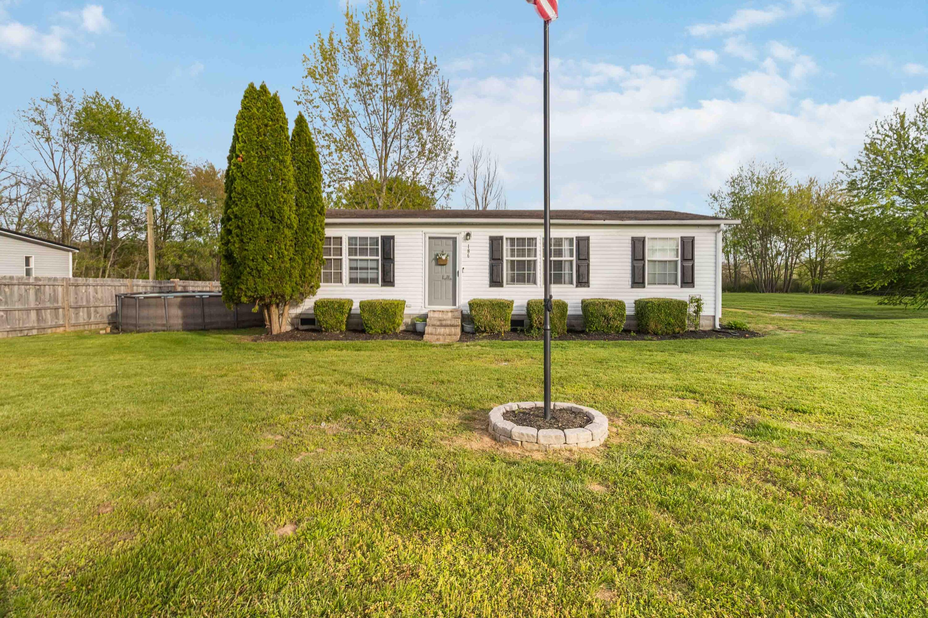 186 George Ln Road Lancaster, KY 40444 - Photo 1 of 26 Welcome to 186 George Lane, Lancaster, KY