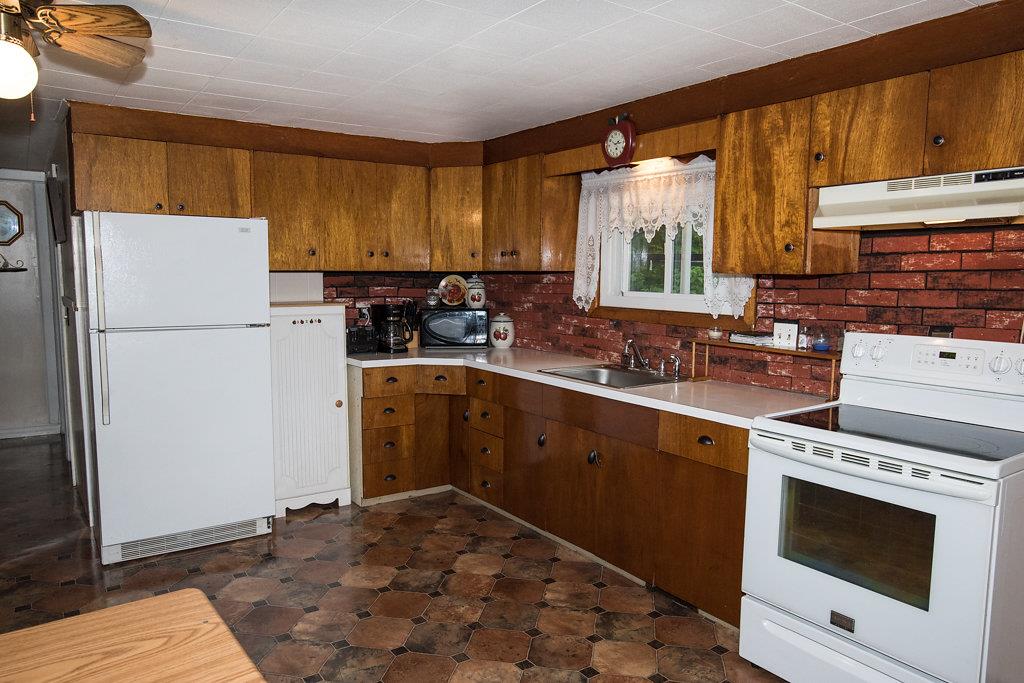 7 Duquette Street Rochester, NH 03867 - Photo 7 of 33