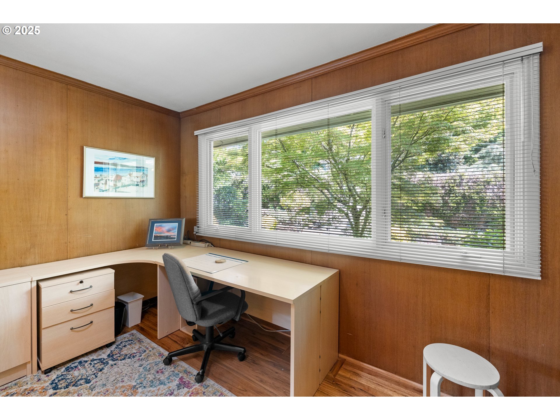 3755 Southwest Jerald Way Portland, OR 97221 - Photo 17 of 48 Den/Office