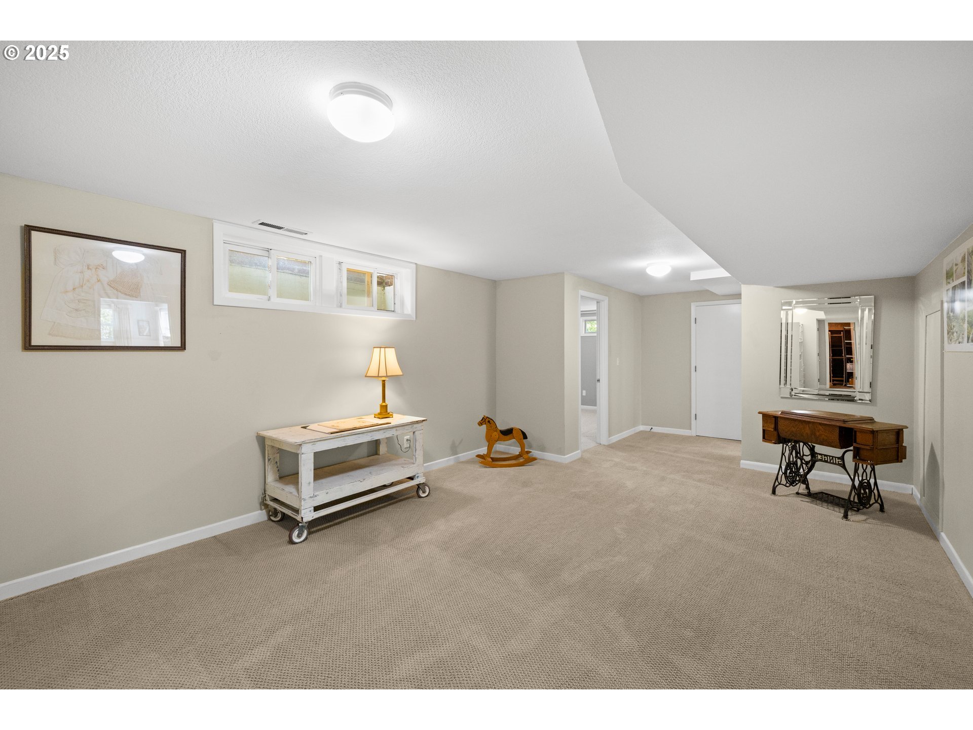 3755 Southwest Jerald Way Portland, OR 97221 - Photo 24 of 48 Bedroom