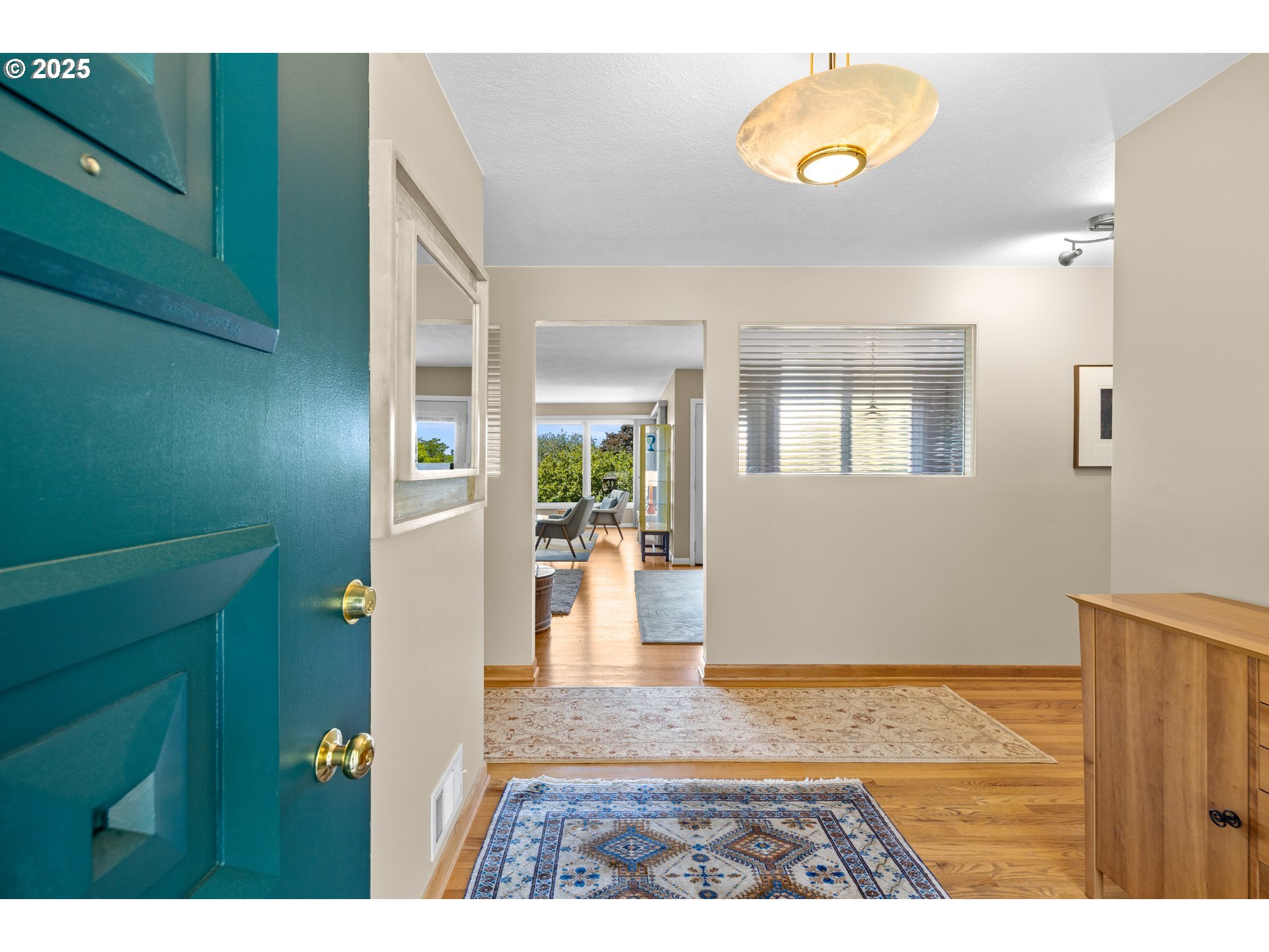 3755 Southwest Jerald Way Portland, OR 97221 - Photo 3 of 48 Gallery Image 3