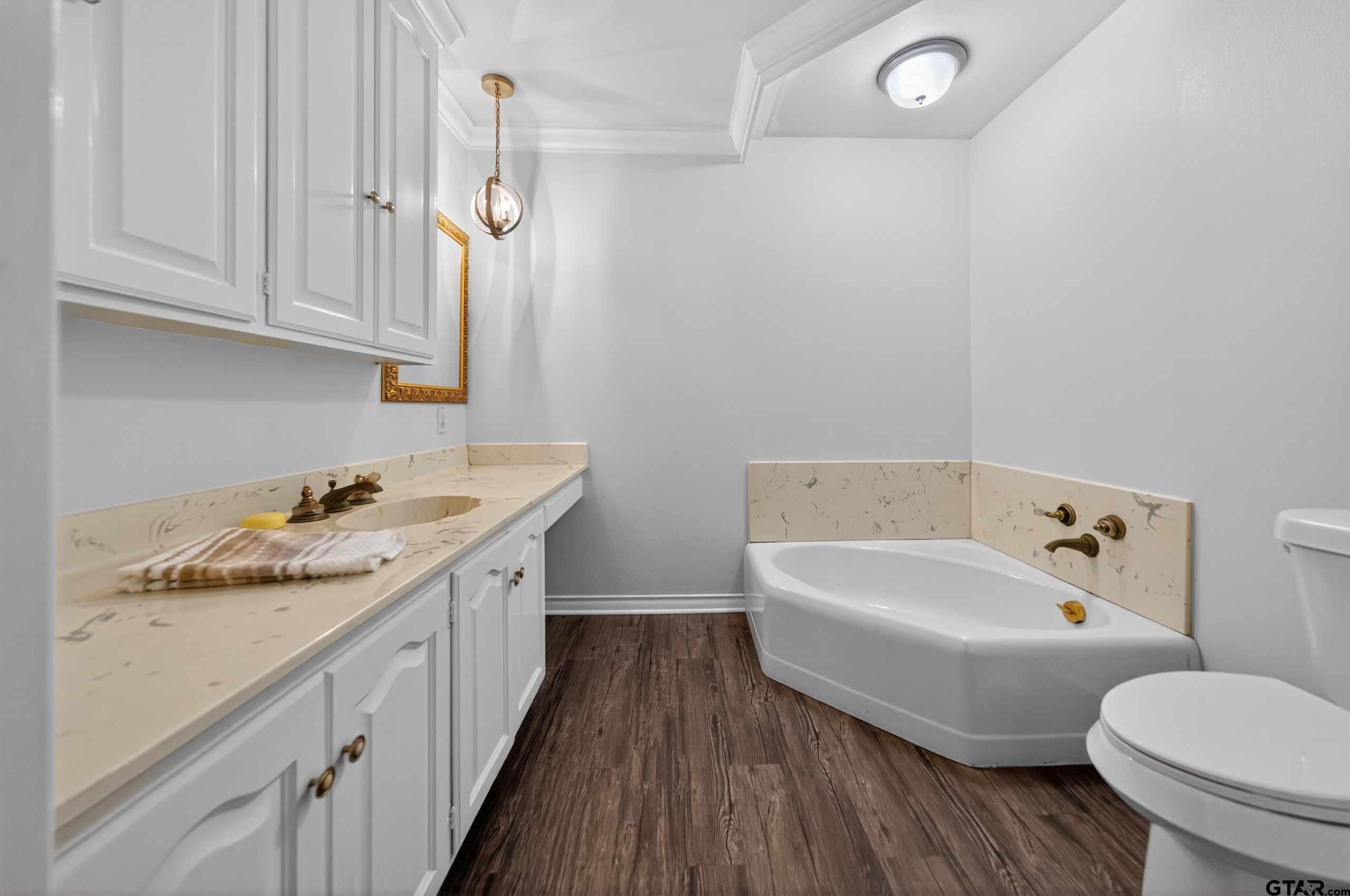 4411 Richmond Road Tyler, TX 75703 - Photo 23 of 31