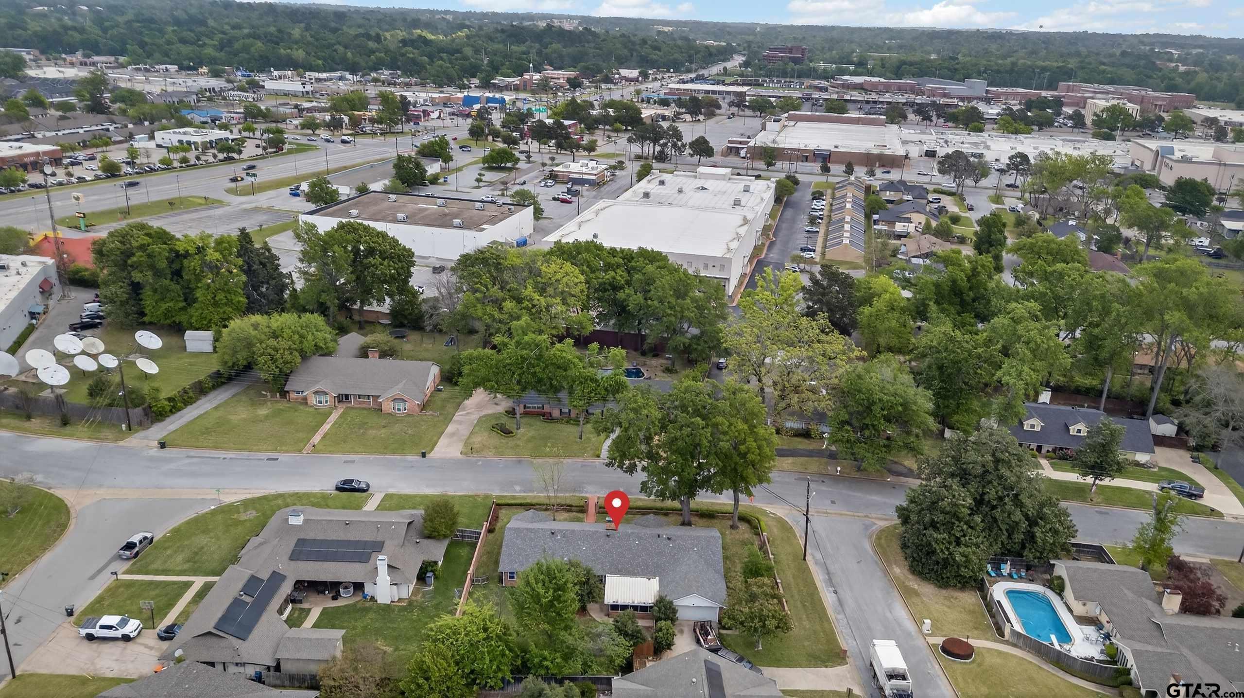 4411 Richmond Road Tyler, TX 75703 - Photo 8 of 31