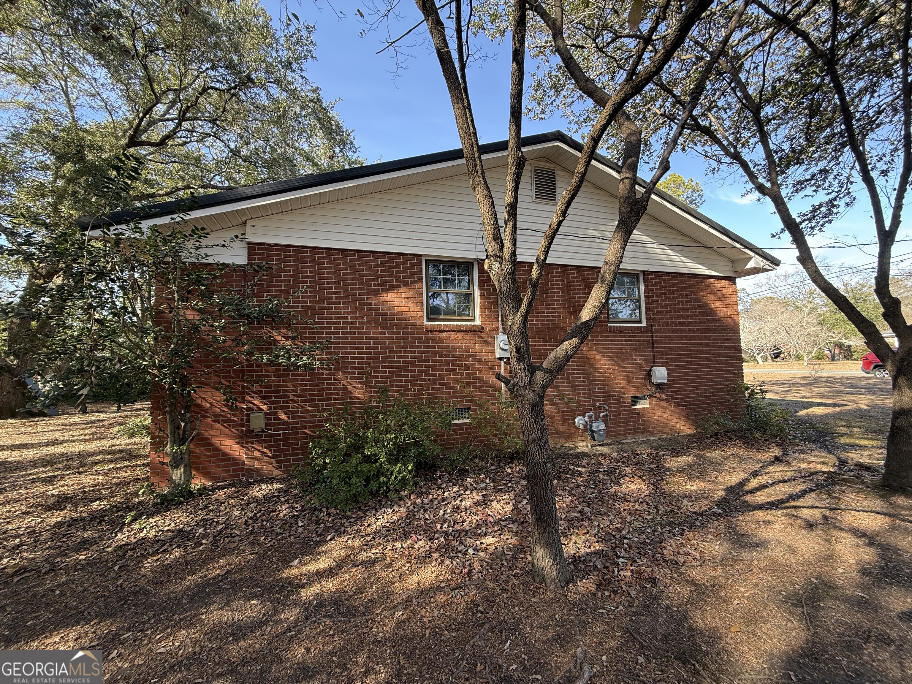 1612 Knox Street Dublin, GA 31021 - Photo 10 of 37