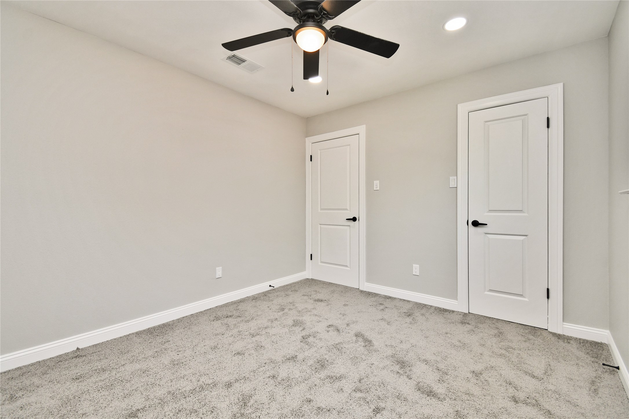 2035 Round Spring Drive Houston, TX 77339 - Photo 11 of 33 Bedroom