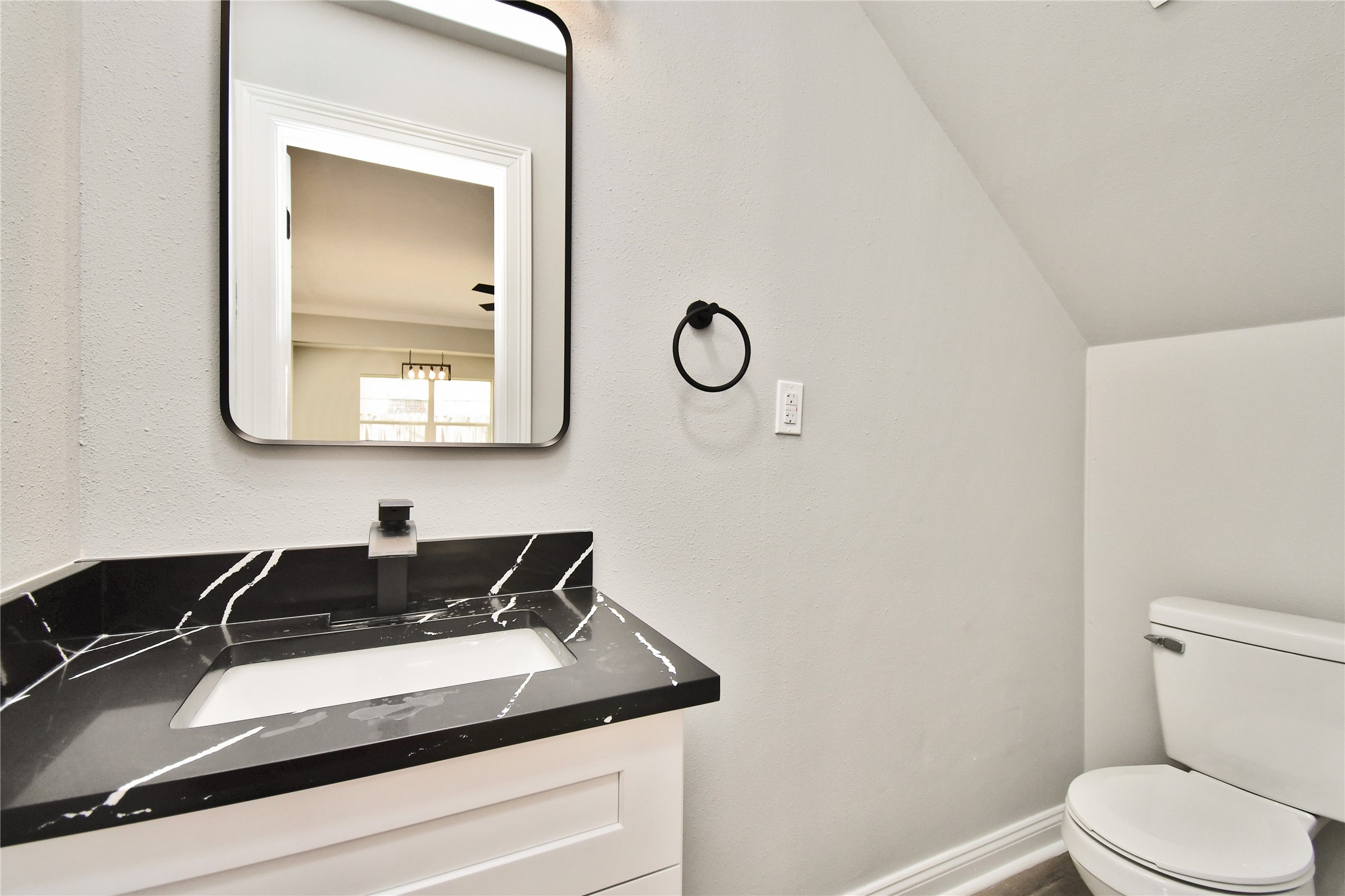 2035 Round Spring Drive Houston, TX 77339 - Photo 10 of 33 Downstairs half bath