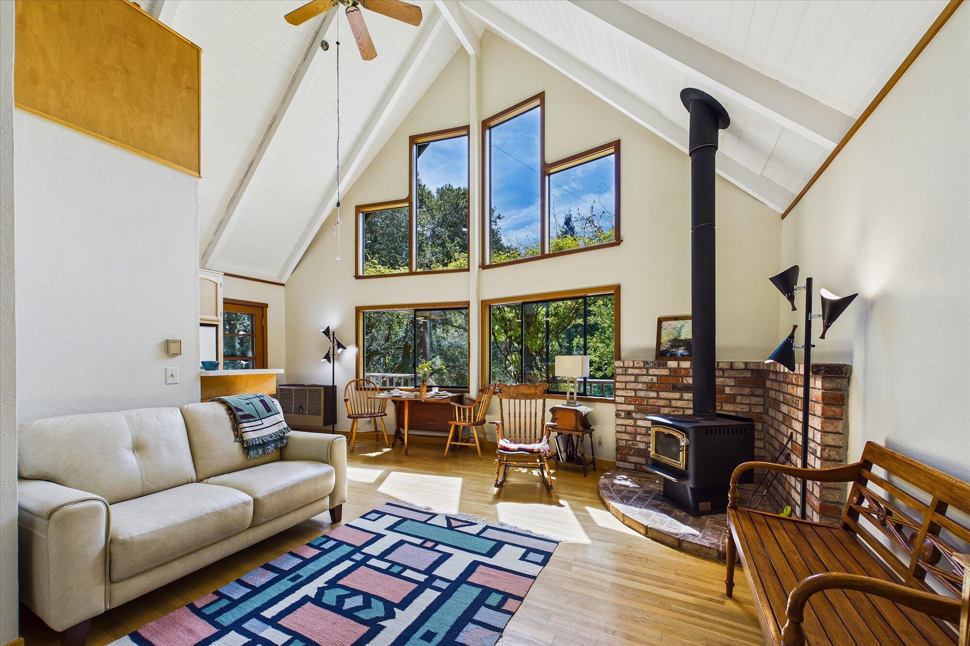 303 Hungry Gulch Road Whitethorn, CA 95589 - Photo 9 of 58