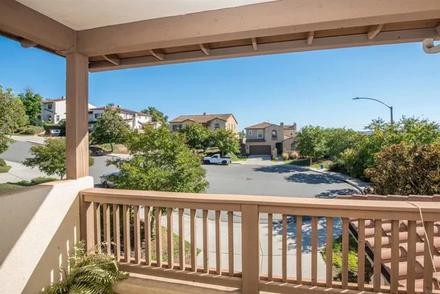 $1,149,000 | 2402 Honeybell Lane, Escondido, CA 92027