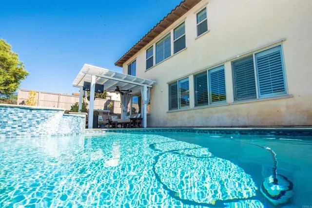 $1,149,000 | 2402 Honeybell Lane, Escondido, CA 92027