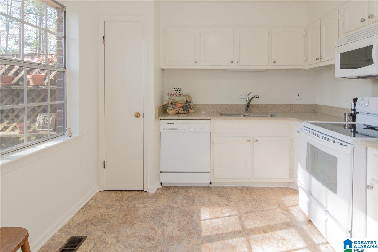 4307 Little River Road, Unit 4307 Mountain Brook, AL 35213 - Photo 11 of 34