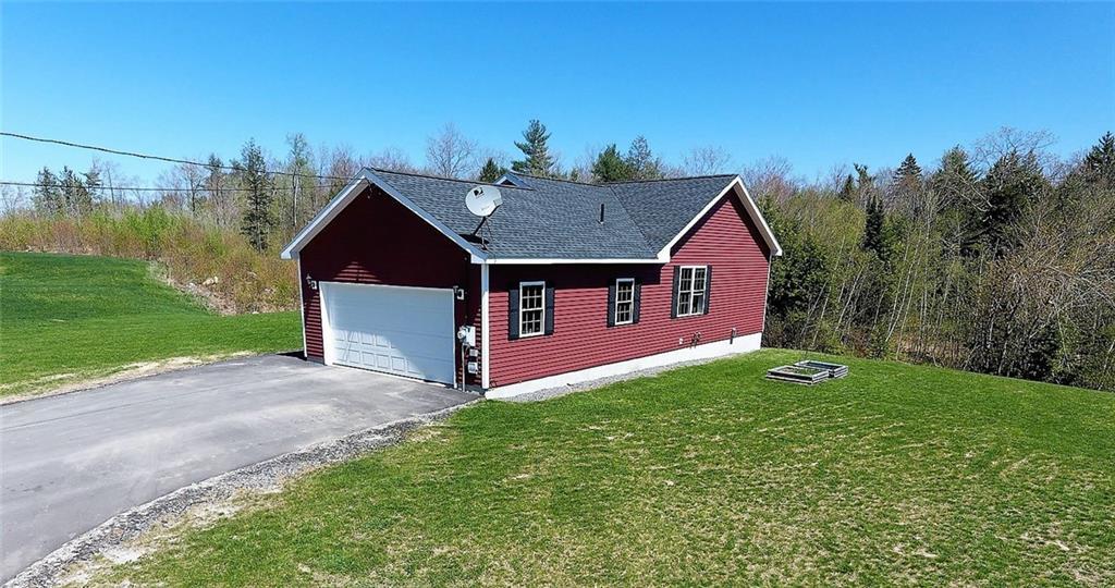 112 Stone Gate Crossing Road Augusta, ME 04330 - Photo 3 of 32 Photo