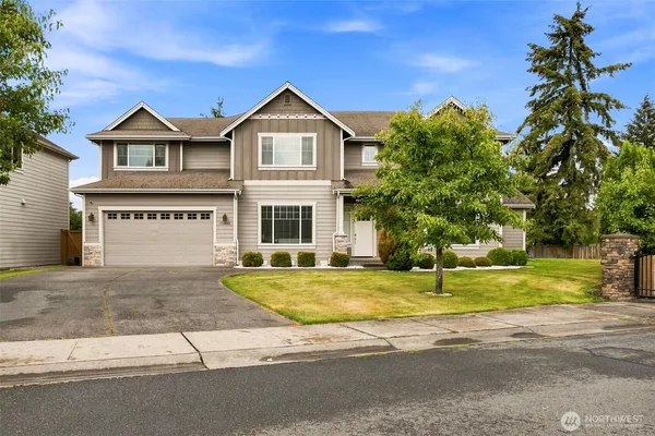 $880,898 | 13606 96th Avenue East, Puyallup, WA 98373