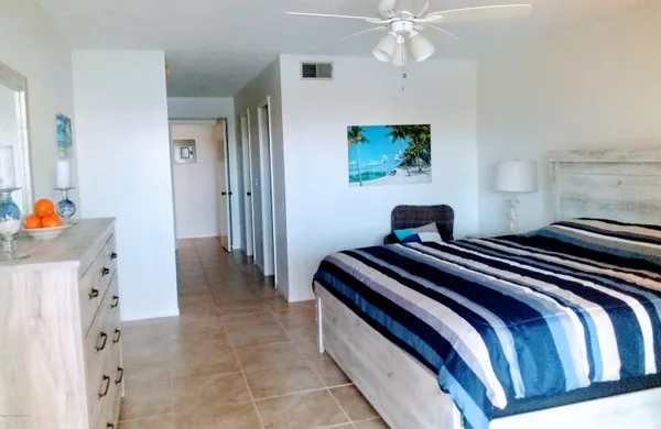 $2,600 | 200 South Banana River Boulevard, Unit 2310, Cocoa Beach, FL 32931