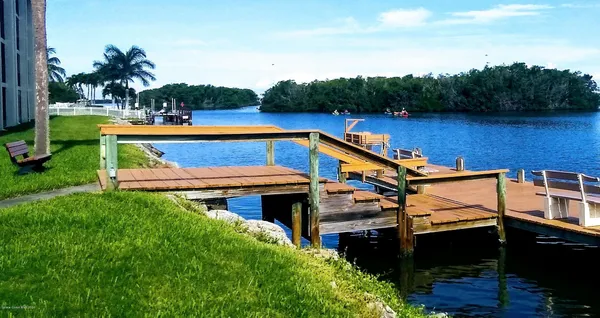 $2,600 | 200 South Banana River Boulevard, Unit 2310, Cocoa Beach, FL 32931