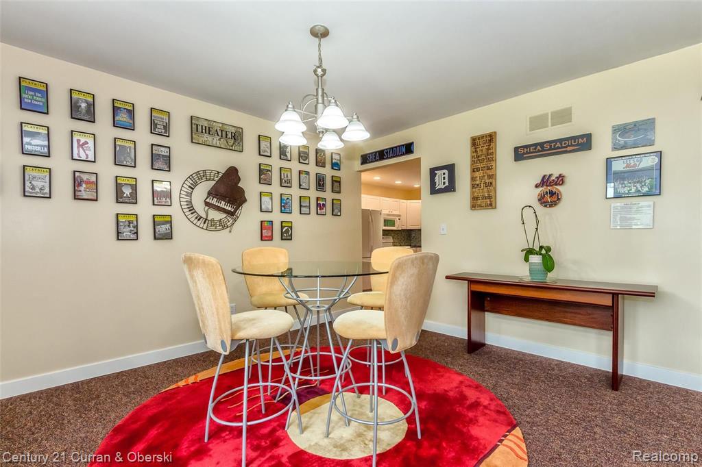 28735 Salem Road Farmington, MI 48334 - Photo 18 of 42