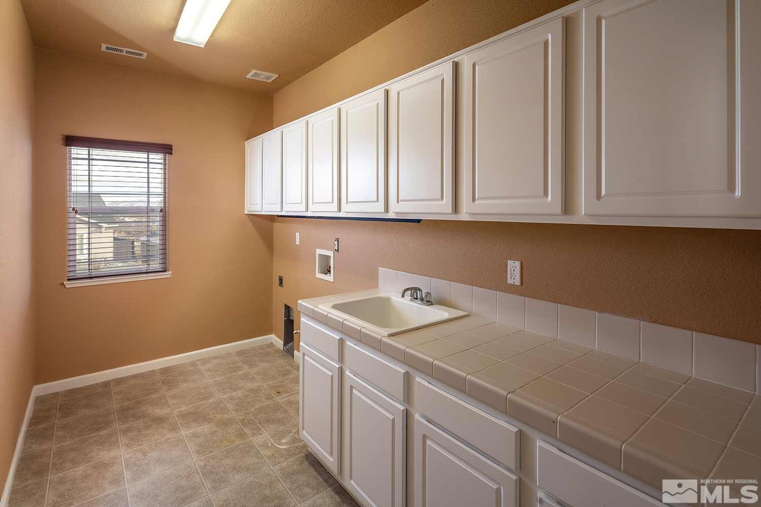 5025 Coggins Road Reno, NV 89506 - Photo 20 of 31 Photo 20