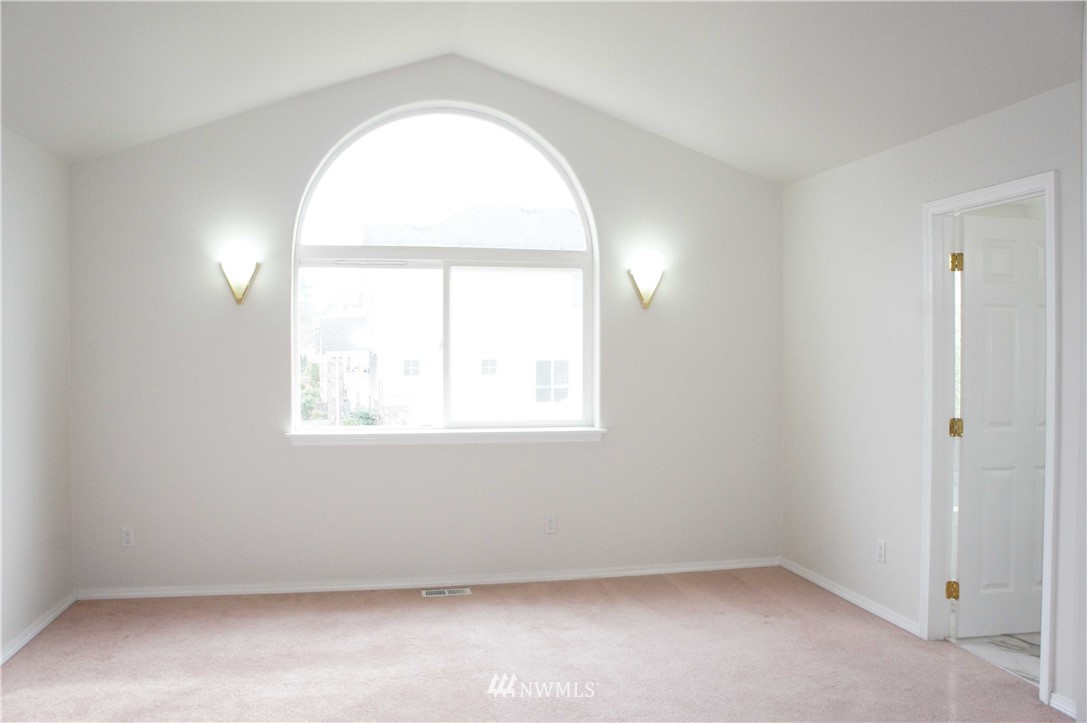 1209 South 35th Street Renton, WA 98055 - Photo 12 of 25