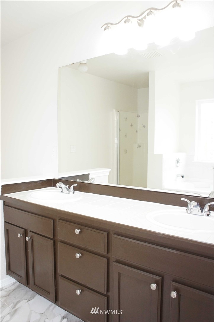 1209 South 35th Street Renton, WA 98055 - Photo 13 of 25