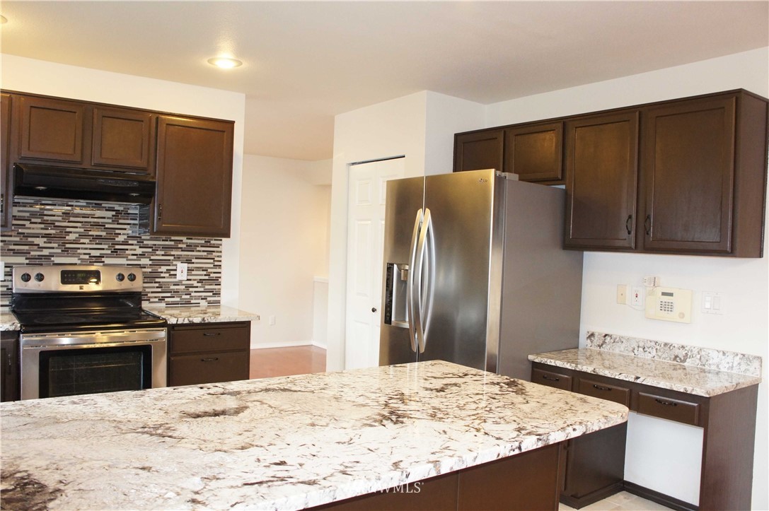 1209 South 35th Street Renton, WA 98055 - Photo 6 of 25