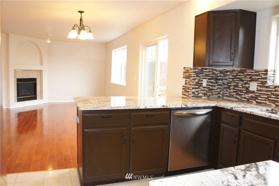 1209 South 35th Street Renton, WA 98055 - Photo 7 of 25