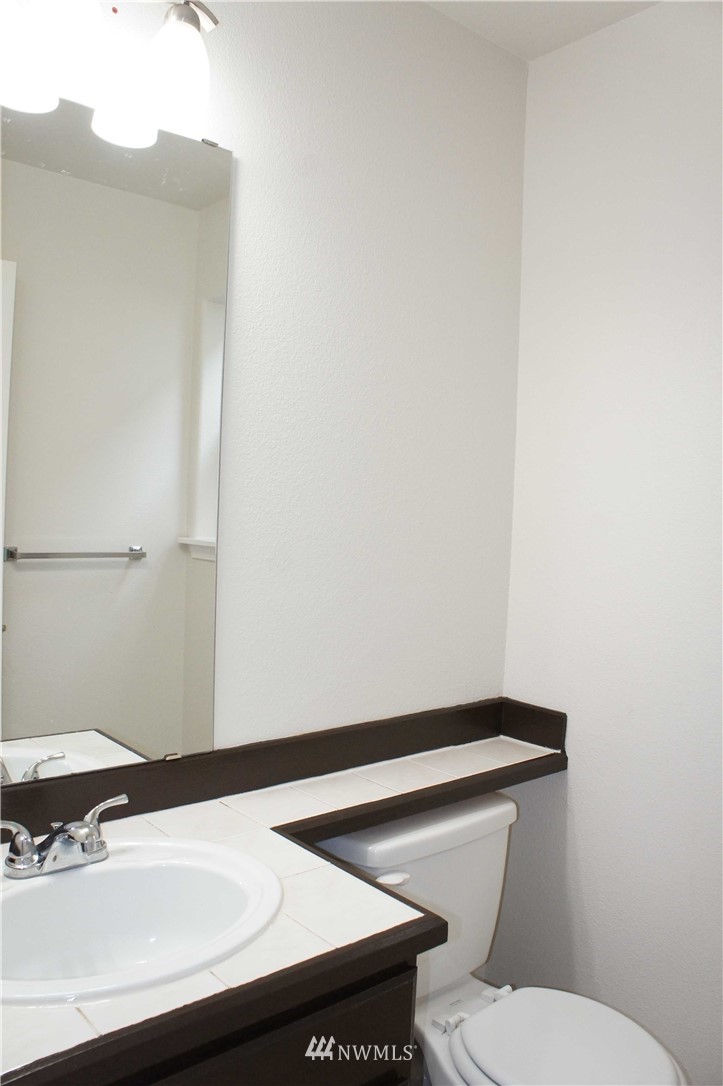 1209 South 35th Street Renton, WA 98055 - Photo 9 of 25