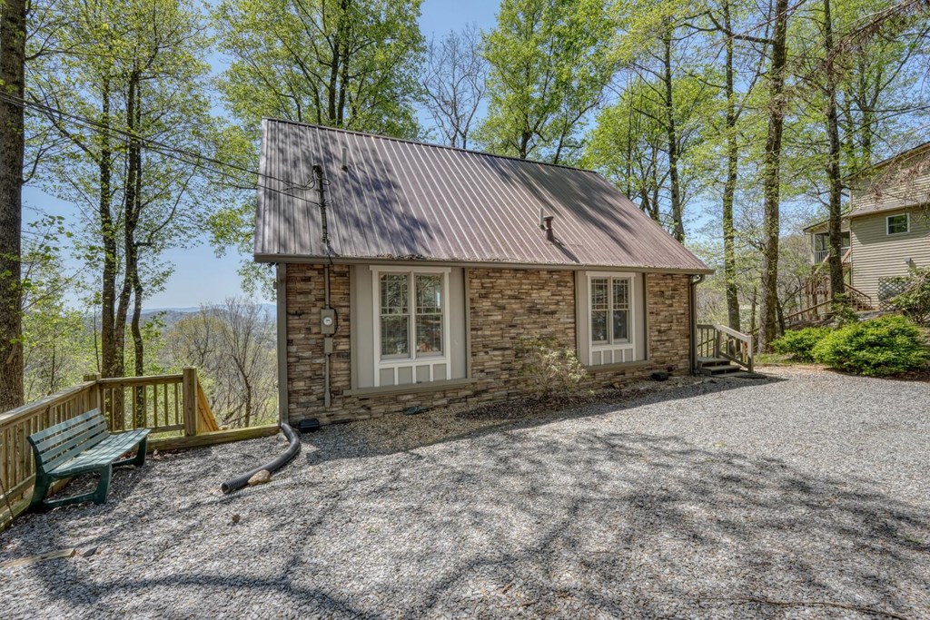 1142 Walnut Ridge Ellijay, GA 30536 - Photo 10 of 56