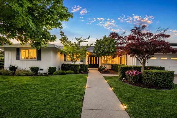 $1,150,000 | 2681 Latham Drive, Sacramento, CA 95864