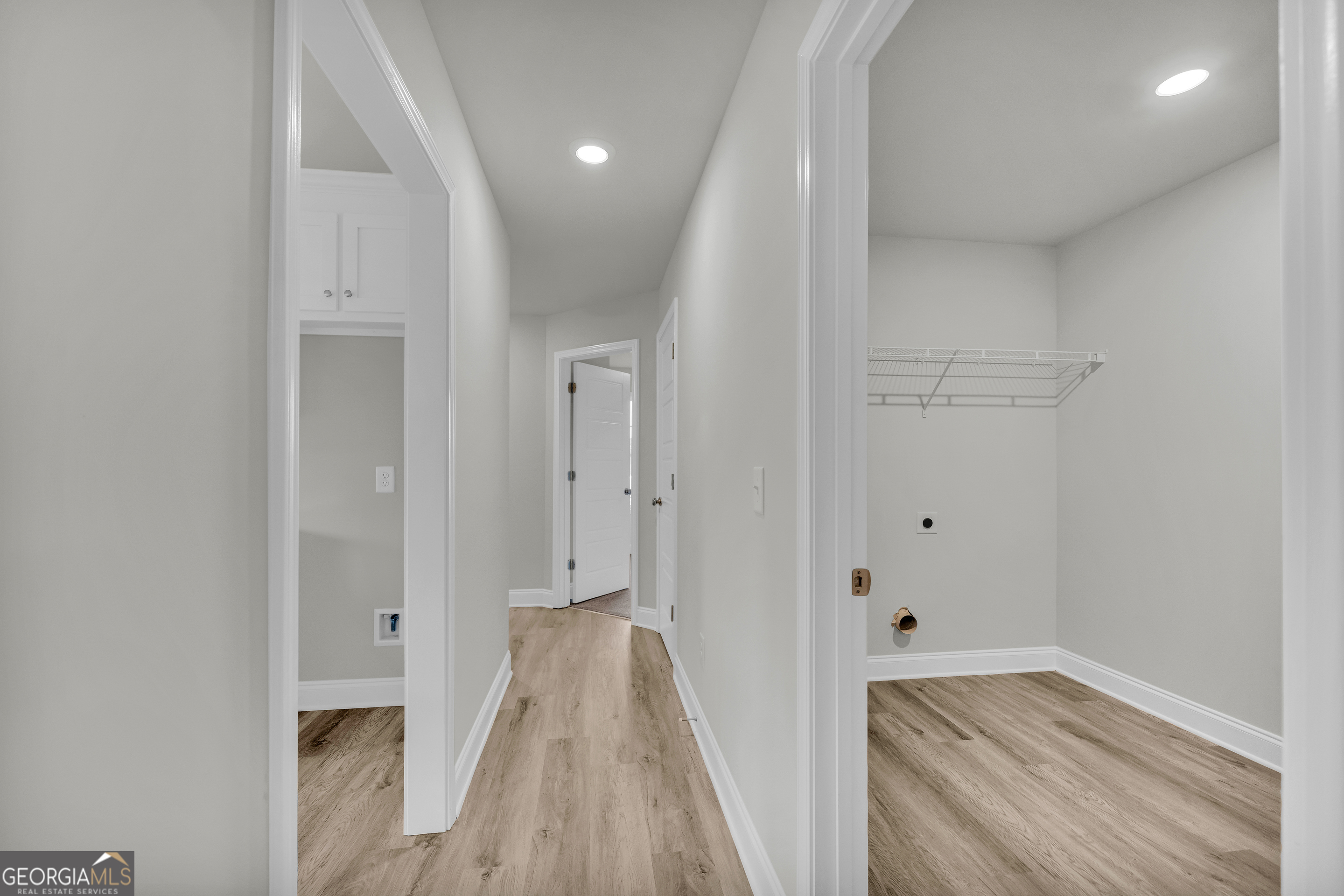 110 Sewell Road Lavonia, GA 30553 - Photo 42 of 73 a view of hallway with wooden floor