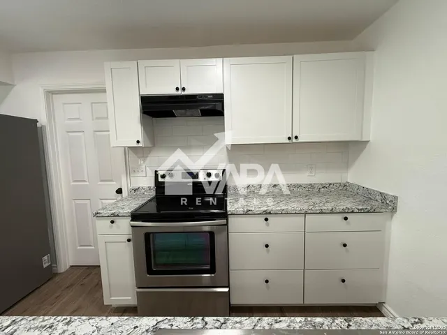 $2,000 | 7422 Pipe Spring Street, San Antonio, TX 78238