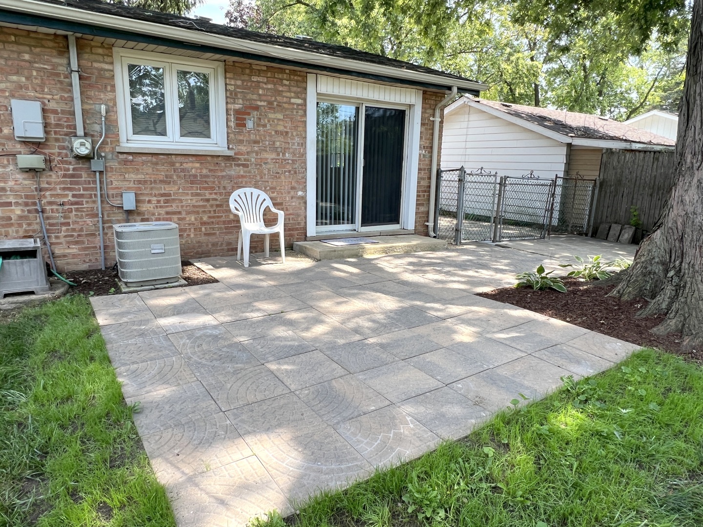 14444 Springfield Avenue Midlothian, IL 60445 - Photo 23 of 31 Gallery Image 23