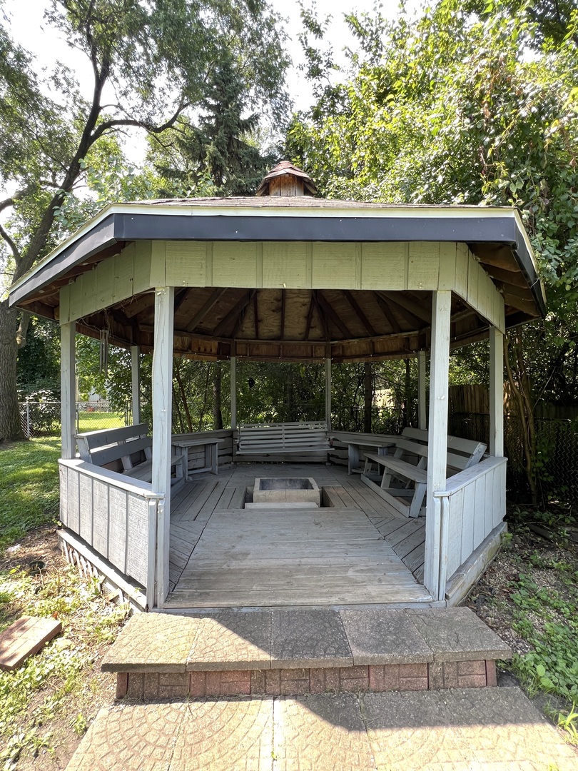 14444 Springfield Avenue Midlothian, IL 60445 - Photo 27 of 31 Gallery Image 27