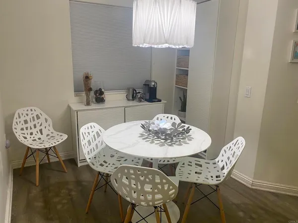 $3,100 | 201 Sea Cliff Way, Oceanside, CA 92056