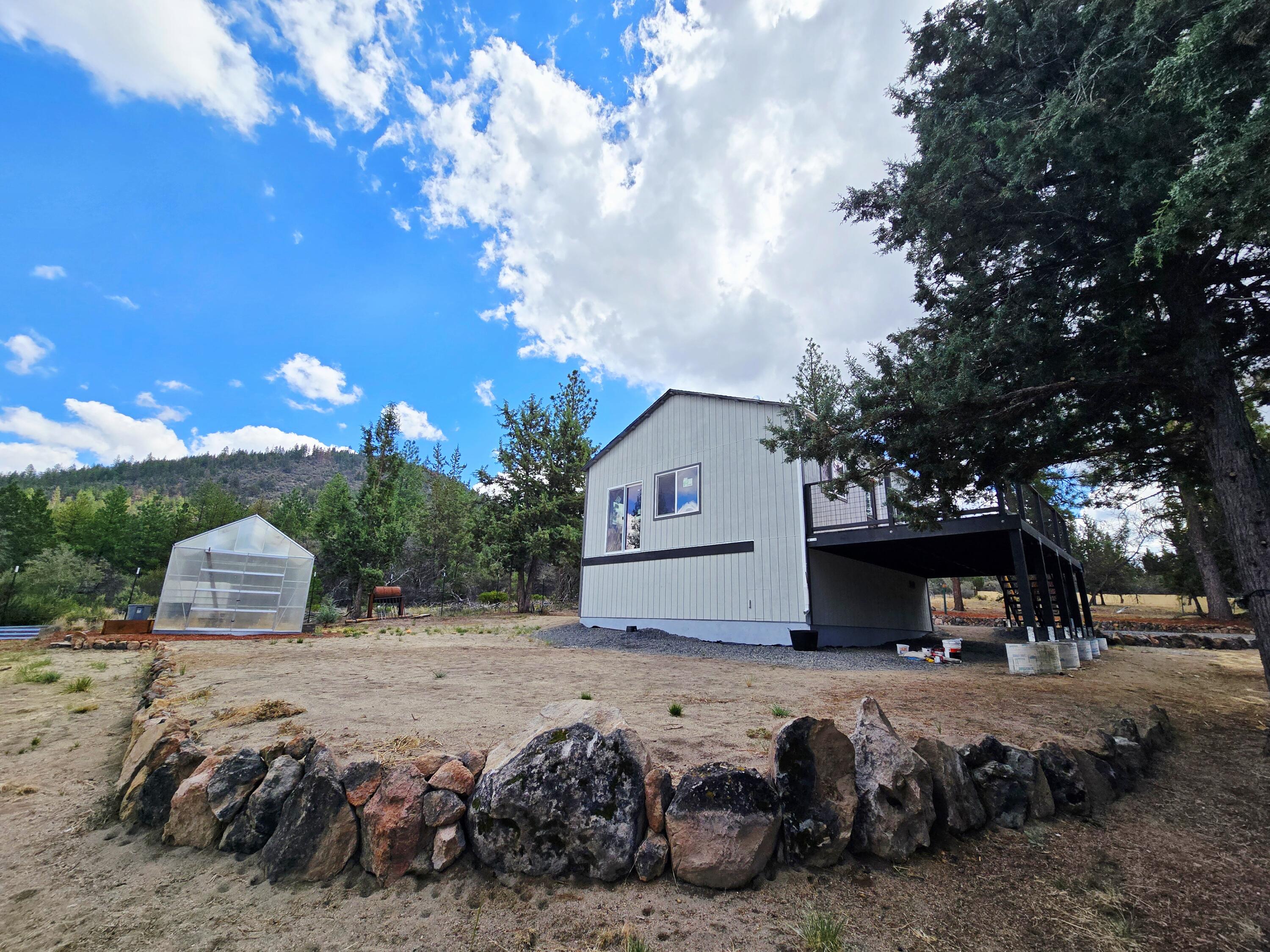48070 Partin Drive Beatty, OR 97621 - Photo 3 of 29 The home and the green house