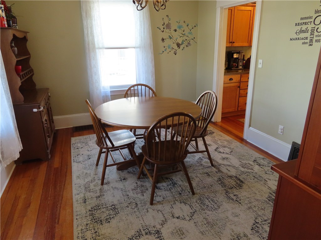 15 Crescent Road Pawtucket, RI 02861 - Photo 14 of 29