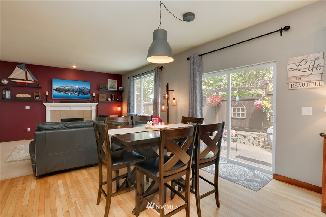 4213 164th Place Southeast Bothell, WA 98012 - Photo 8 of 25