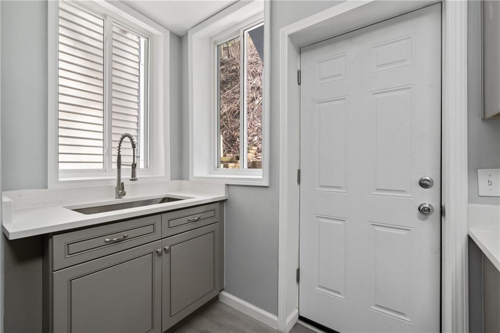 6634 Butler Street Pittsburgh, PA 15206 - Photo 12 of 27