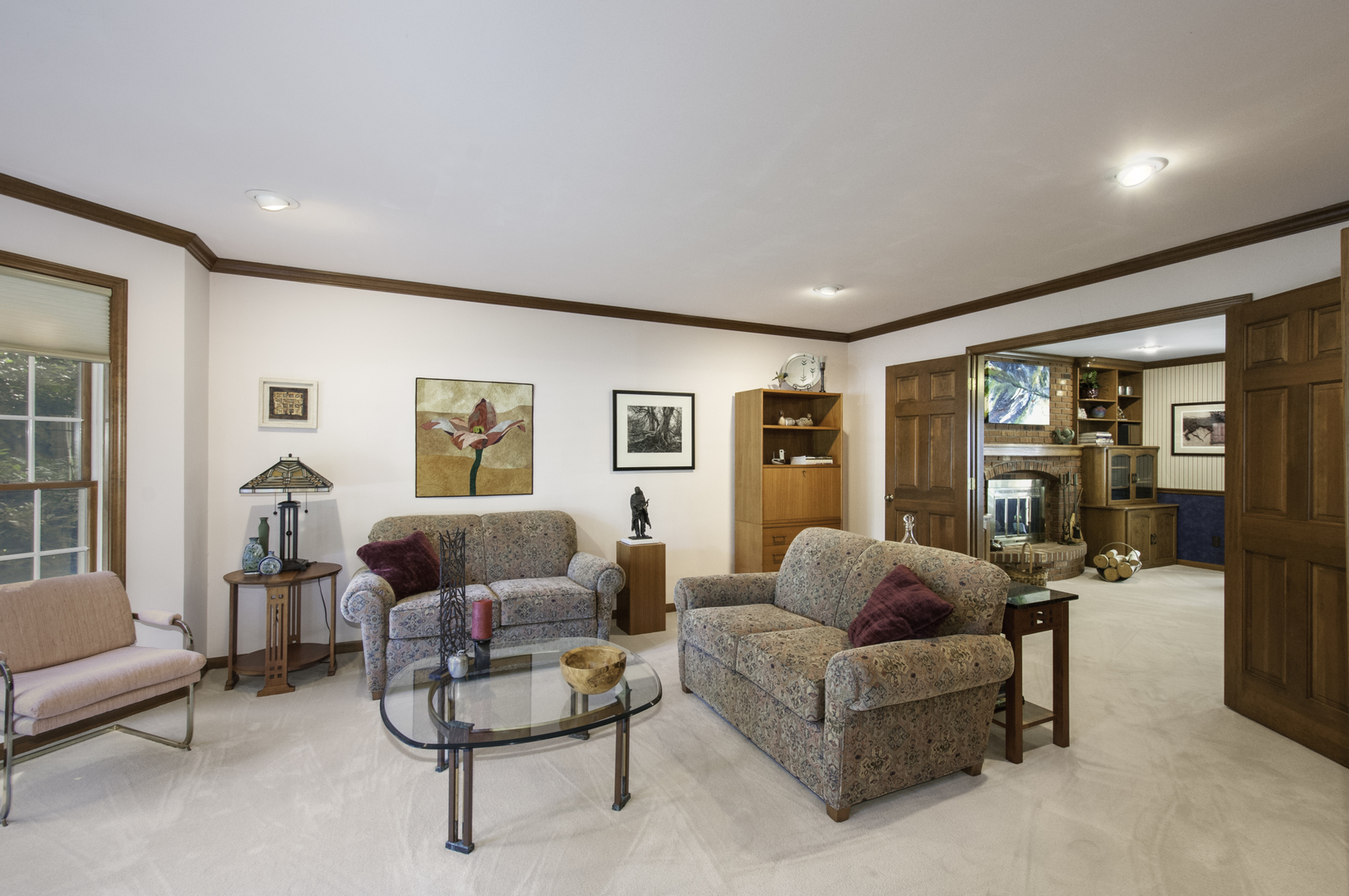 1750 Forest Ridge Road St. Charles, IL 60174 - Photo 10 of 22 a living room with furniture and wooden floor