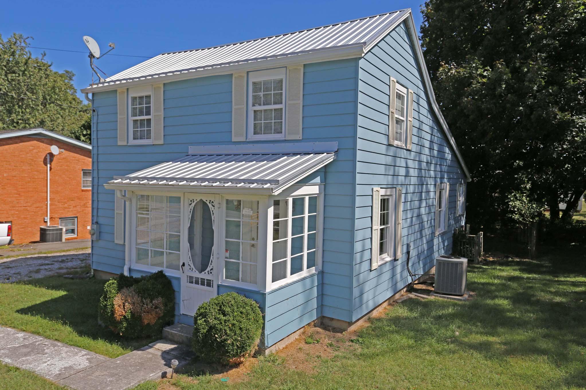 170 Summit Ridge Road Southwest Christiansburg, VA 24073 - Photo 2 of 61 summitridge1003