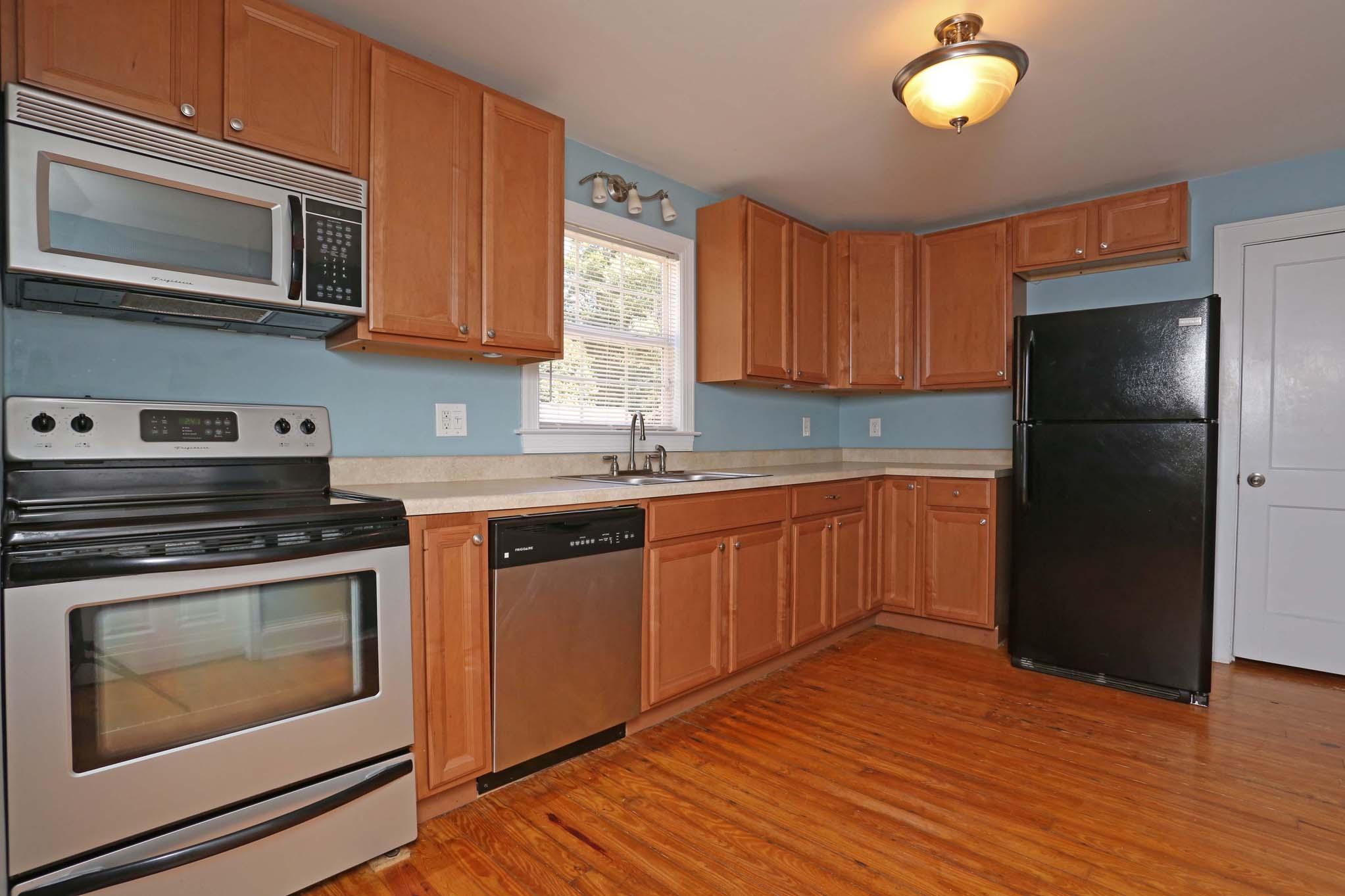 170 Summit Ridge Road Southwest Christiansburg, VA 24073 - Photo 6 of 61 summitridge1004