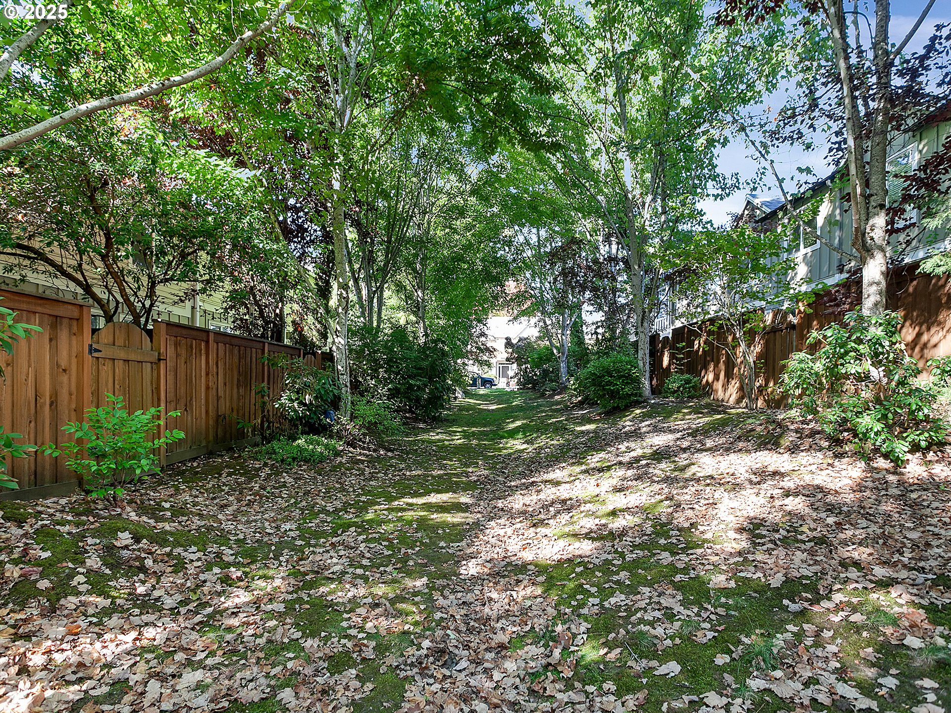 6451 Southwest 208th Terrace Beaverton, OR 97078 - Photo 20 of 36