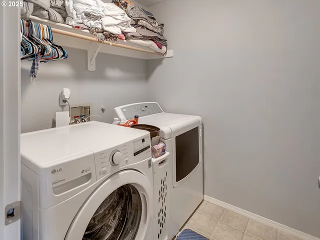 $370,000 | 6451 Southwest 208th Terrace, Beaverton, OR 97078