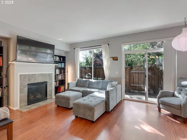 $370,000 | 6451 Southwest 208th Terrace, Beaverton, OR 97078