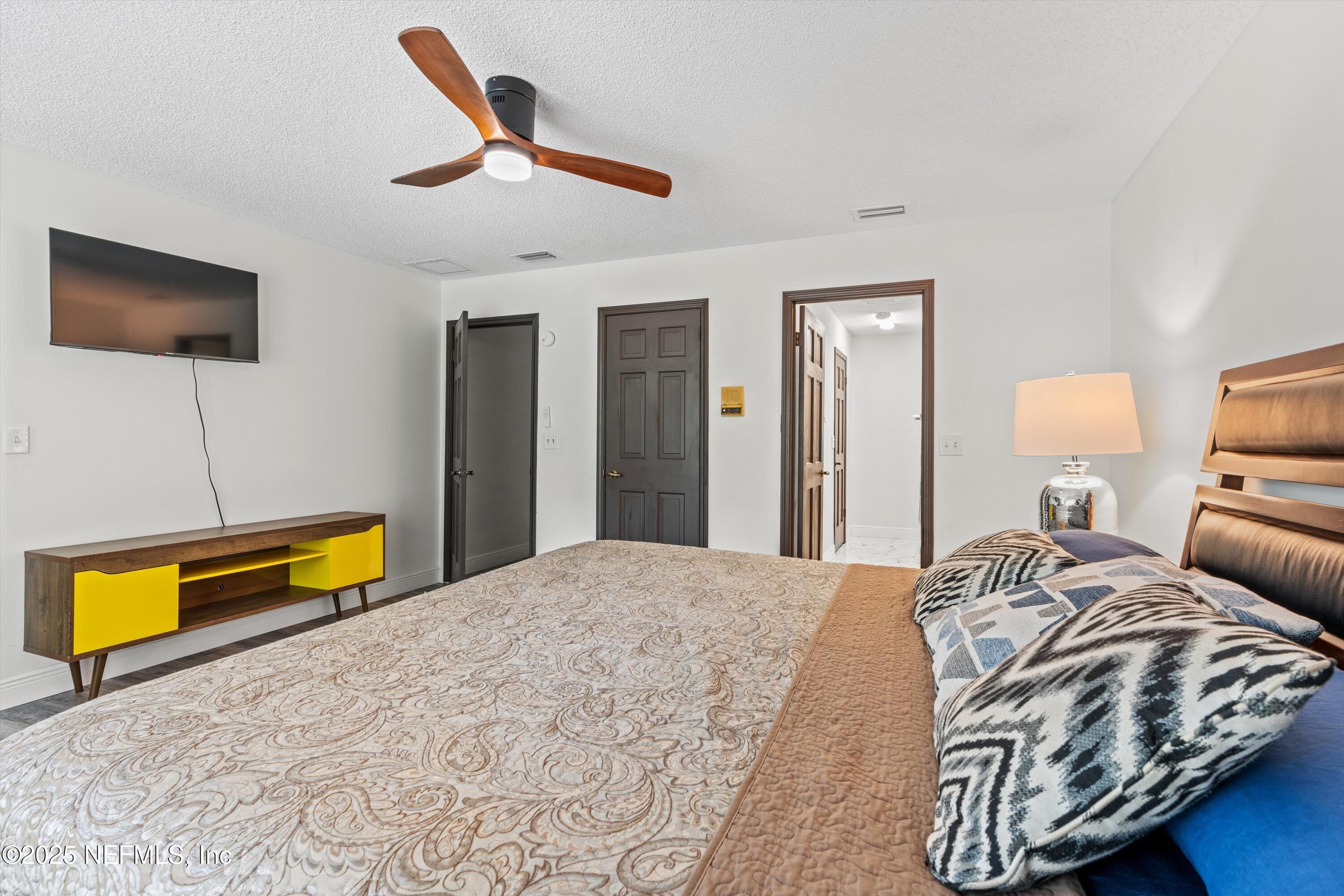 836 Mandalay Road Jacksonville, FL 32216 - Photo 17 of 41 22-Bedroom 3