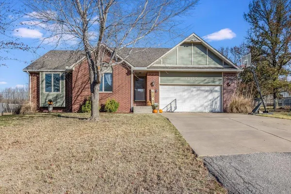 $340,000 | 12100 East Fireside Lane, Derby, KS 67037